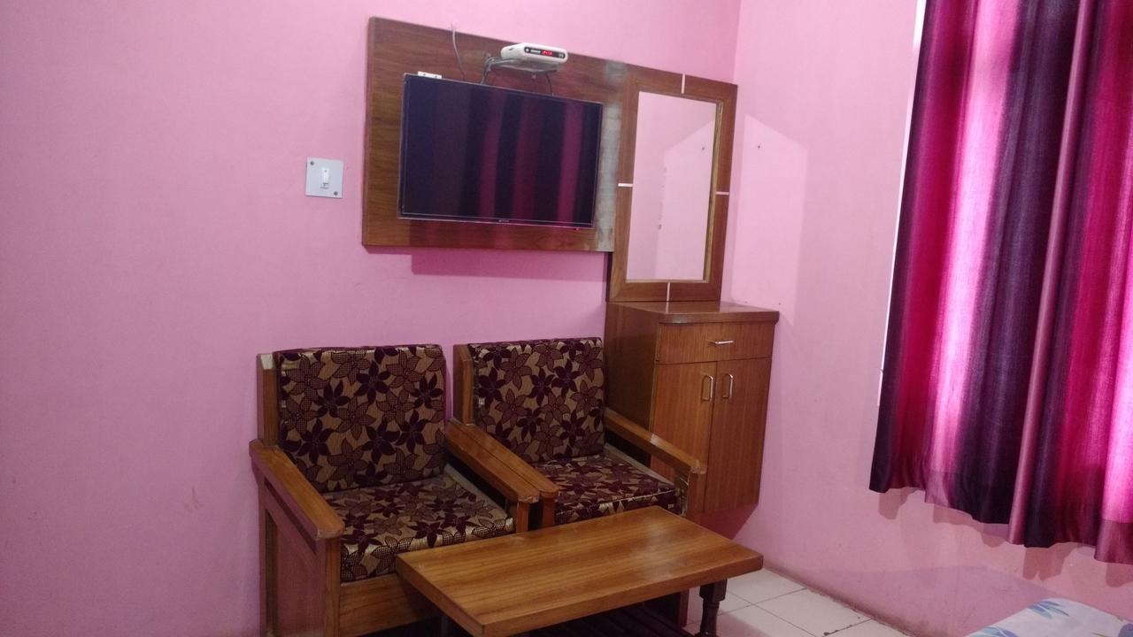 Hotel Brahma Kamal Joshīmath Exterior foto