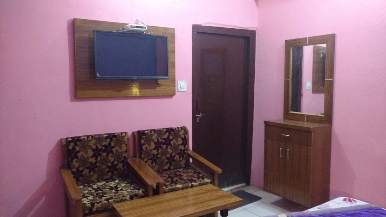 Hotel Brahma Kamal Joshīmath Exterior foto