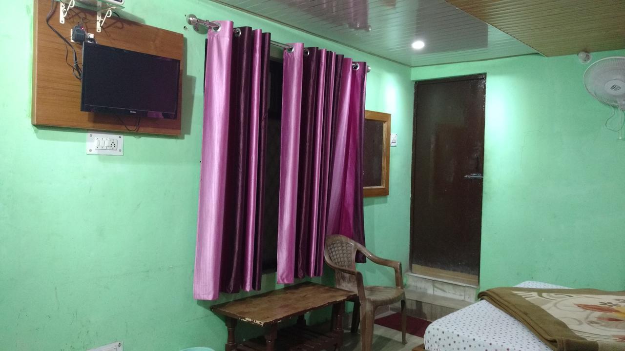 Hotel Brahma Kamal Joshīmath Exterior foto